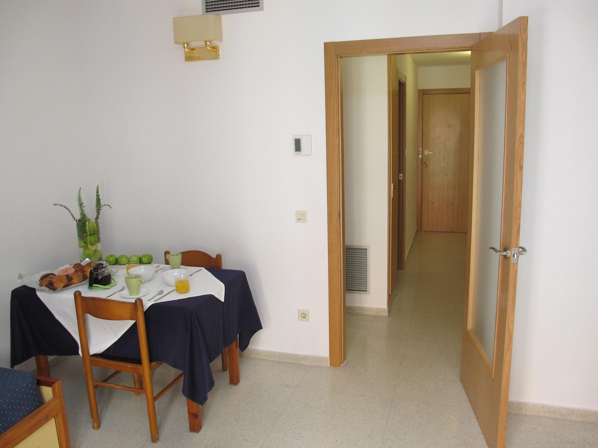 Apartamentos Santi Lloret de Mar Esterno foto