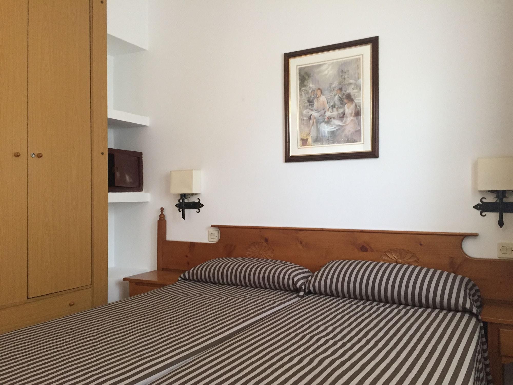 Apartamentos Santi Lloret de Mar Esterno foto
