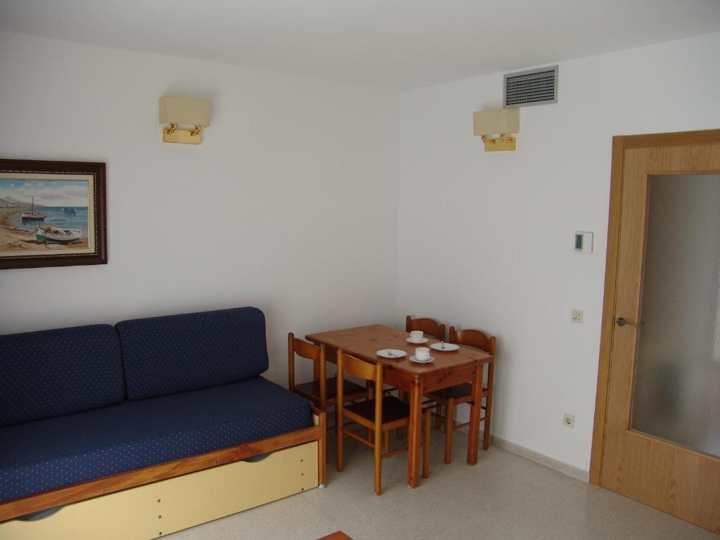 Apartamentos Santi Lloret de Mar Camera foto