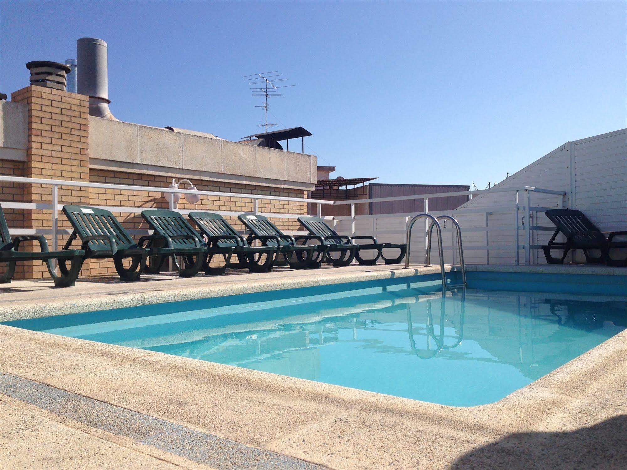 Apartamentos Santi Lloret de Mar Esterno foto