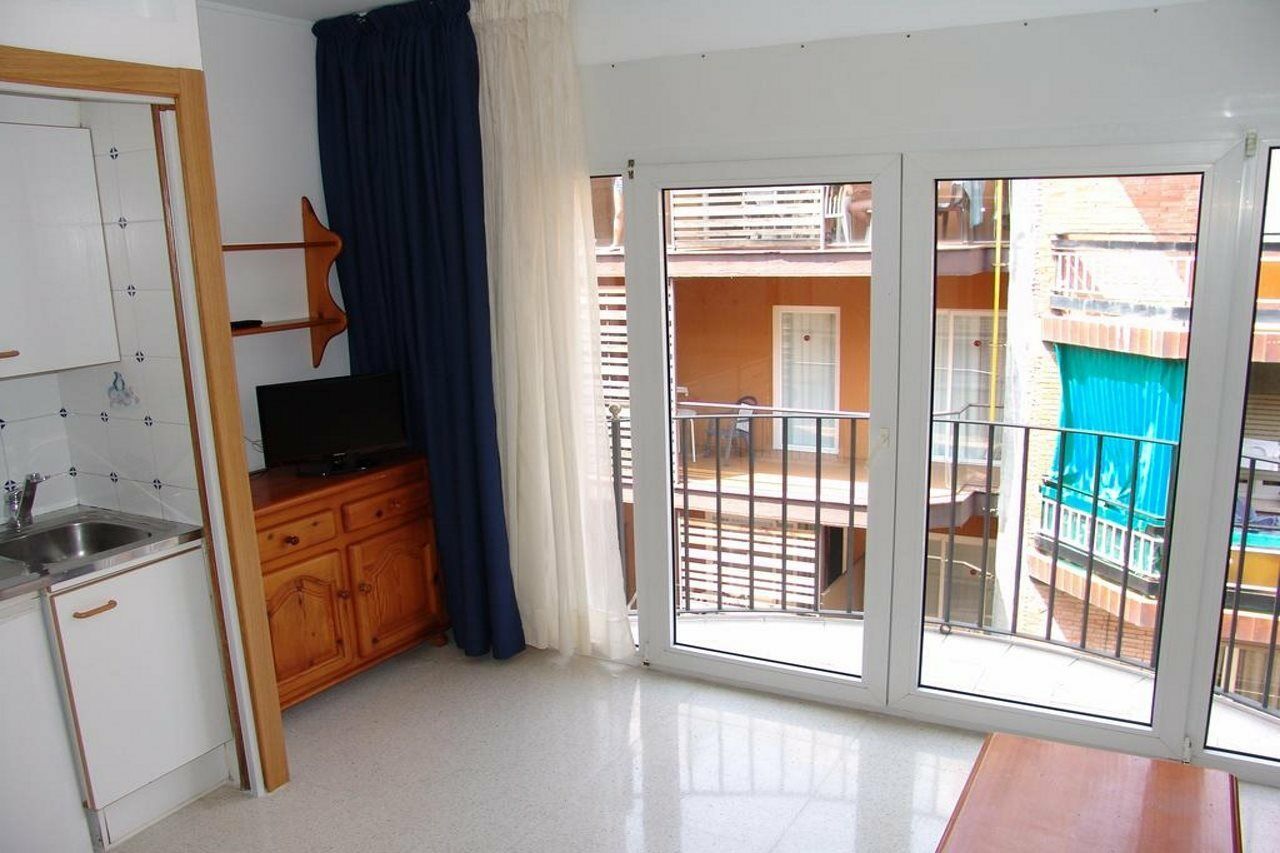 Apartamentos Santi Lloret de Mar Esterno foto